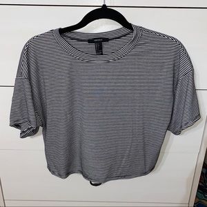 Crop tee